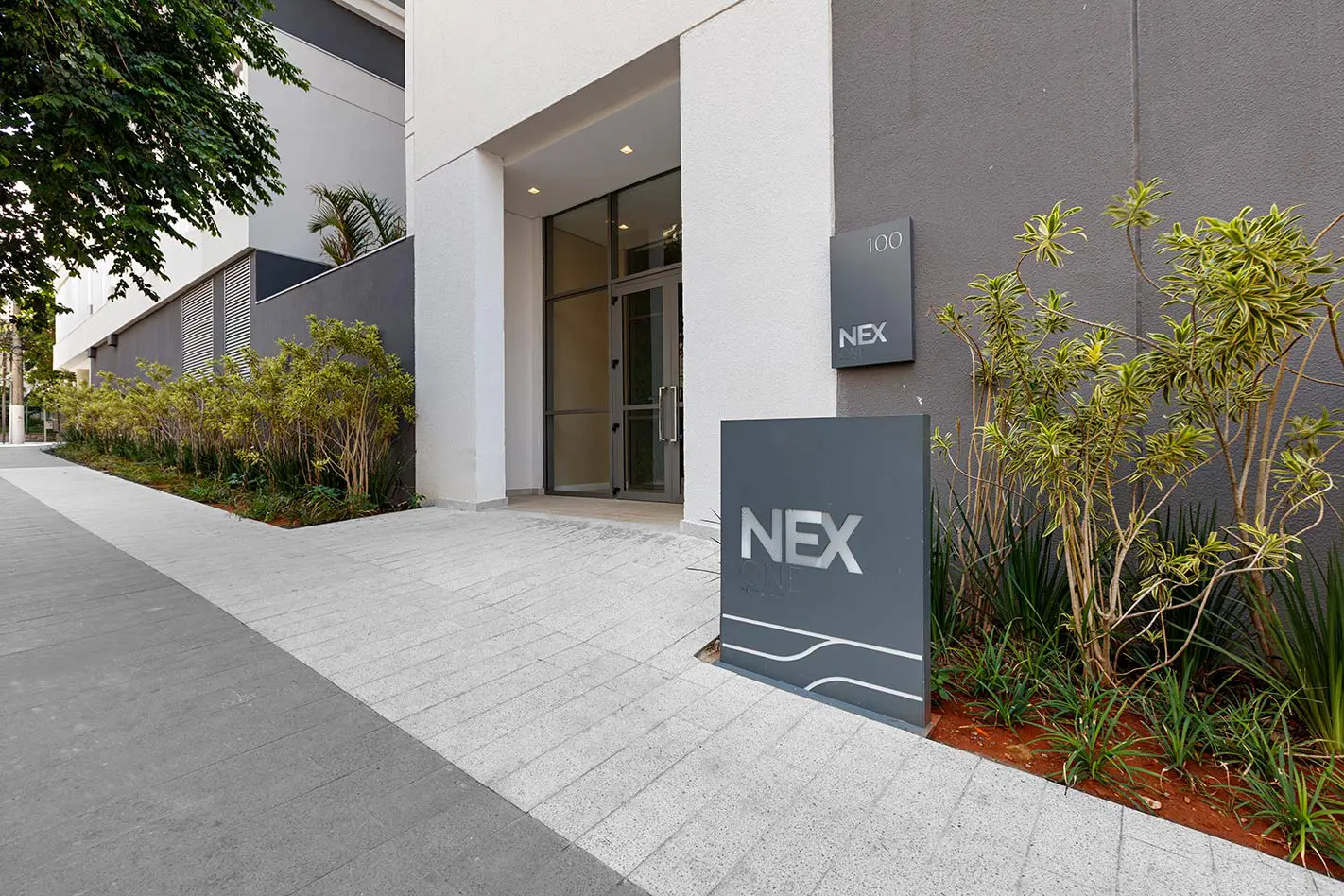 Nex One Pinheiros — Portaria
