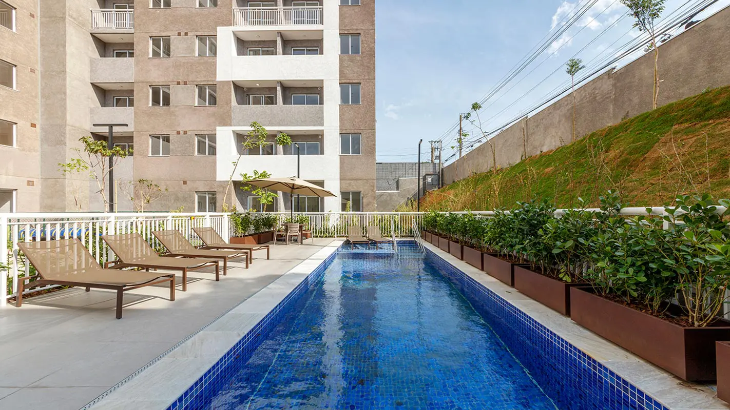 my one cidade universitaria PISCINA