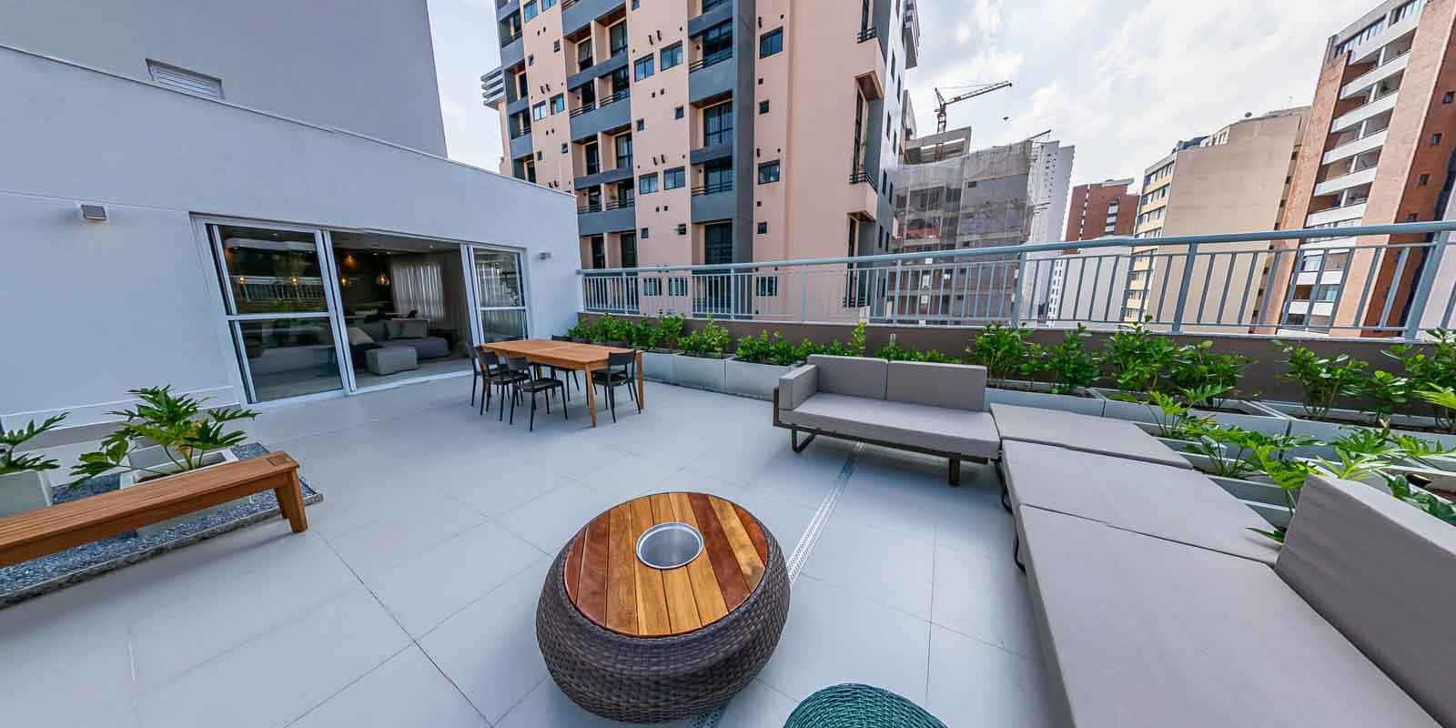 Mobi One Oscar Freire — Rooftop Apoio Gourmet
