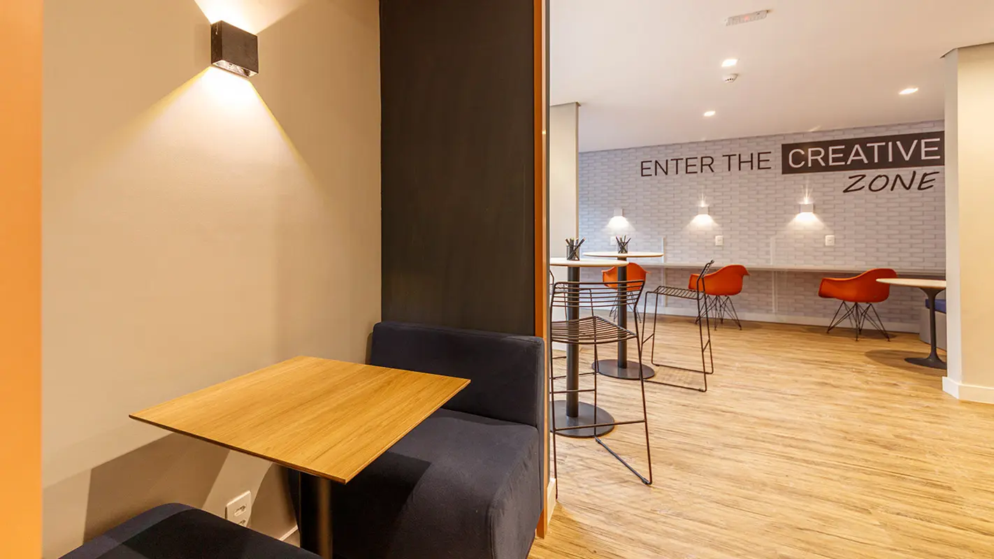 my one cidade universitaria coworking