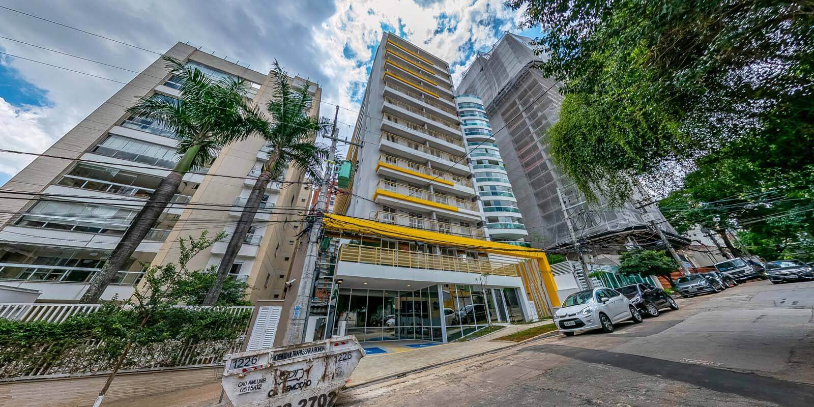 Mobi One Pinheiros — Fachada