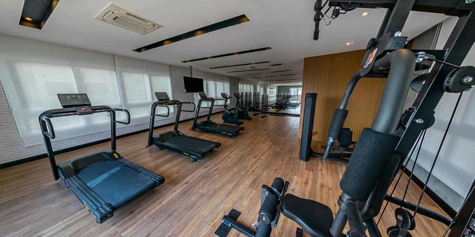 Mobi One Oscar Freire — Fitness