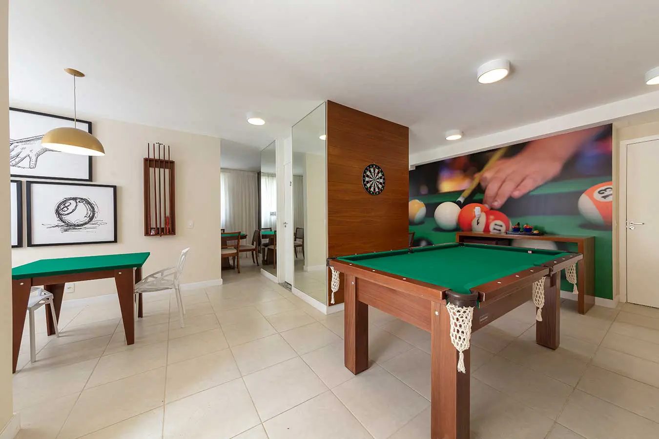 Top Club Plaza — Jogos Adulto