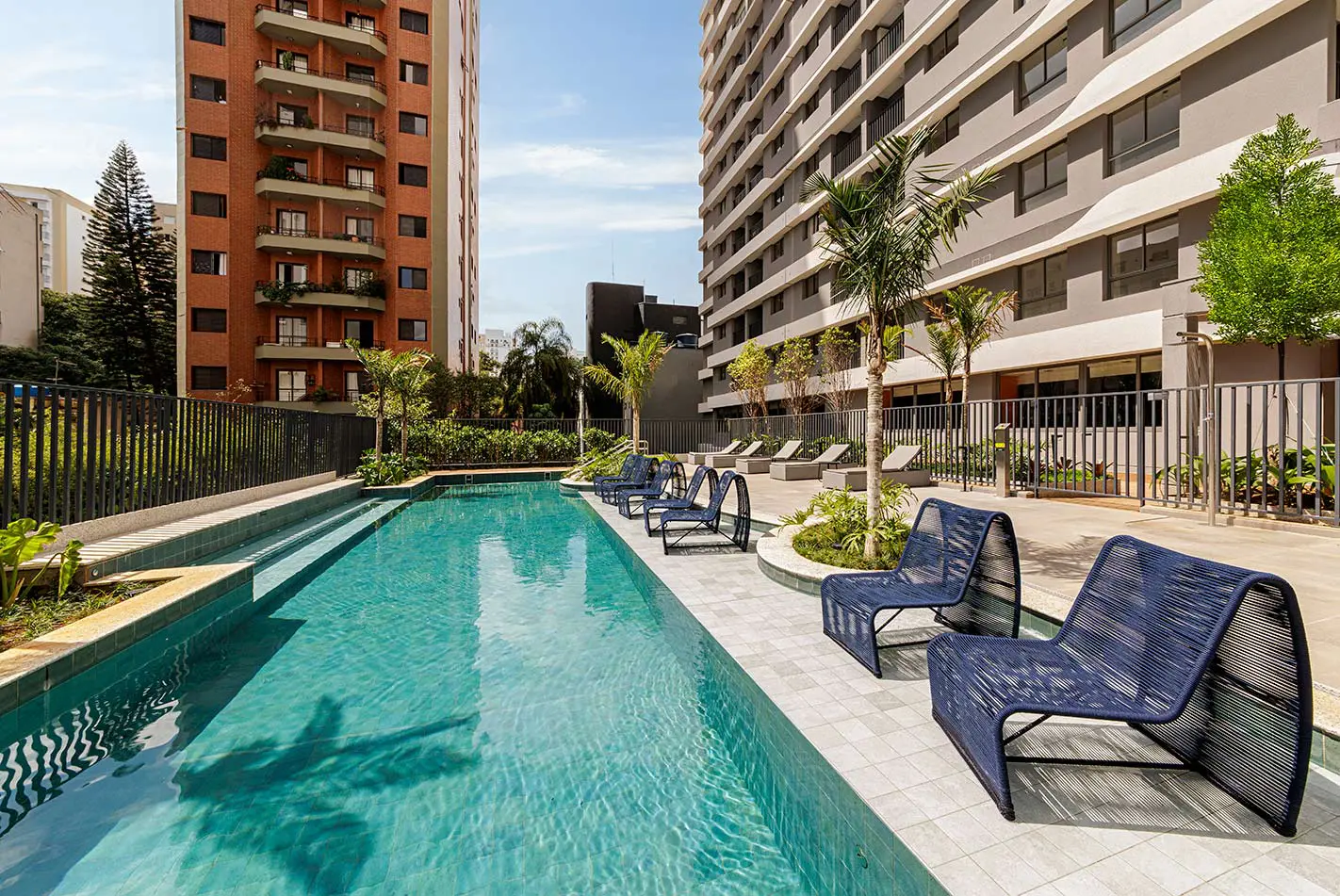 Nex One Teodoro — Piscina
